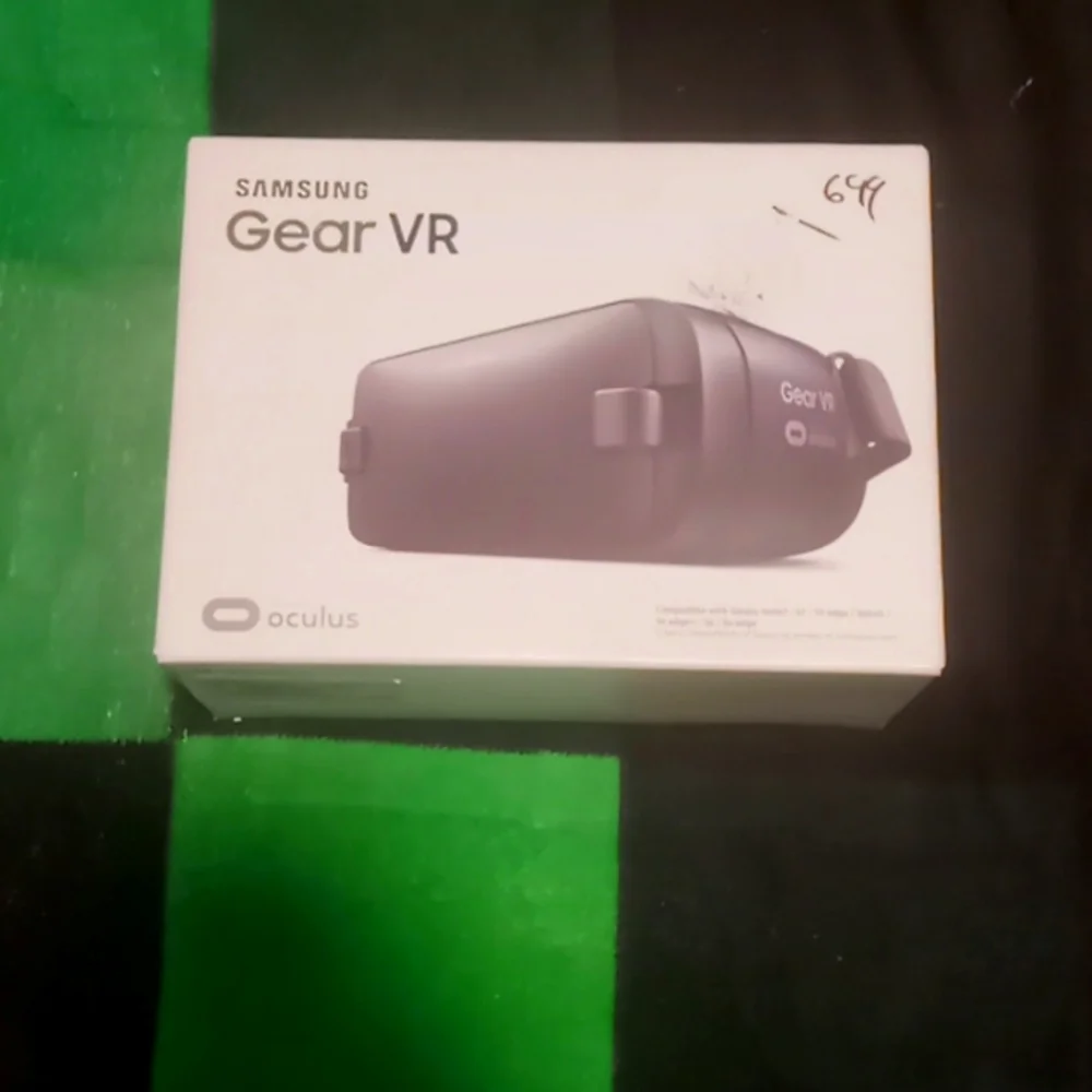 Samsung gear VR (Newer model)